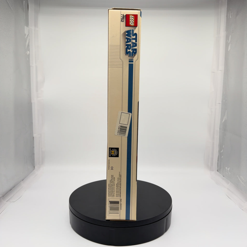 LEGO 7752 Star Wars Count Dooku's Solar Sailer (New Sealed In Box)