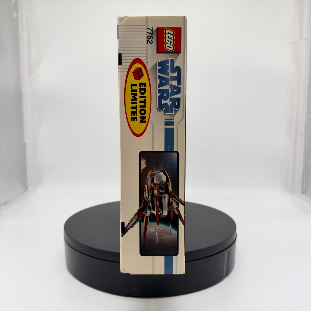 LEGO 7752 Star Wars Count Dooku's Solar Sailer (New Sealed In Box)