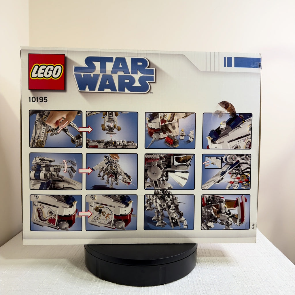 LEGO 10195 Star Wars Republic Dropship with AT-OT Walker (New Sealed In Box)
