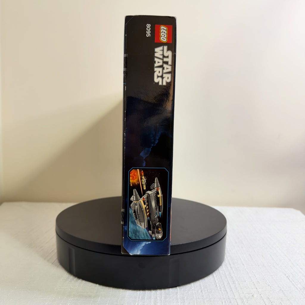 LEGO 8095 Star Wars The Clone Wars General Grievous' Starfighter (New Sealed)