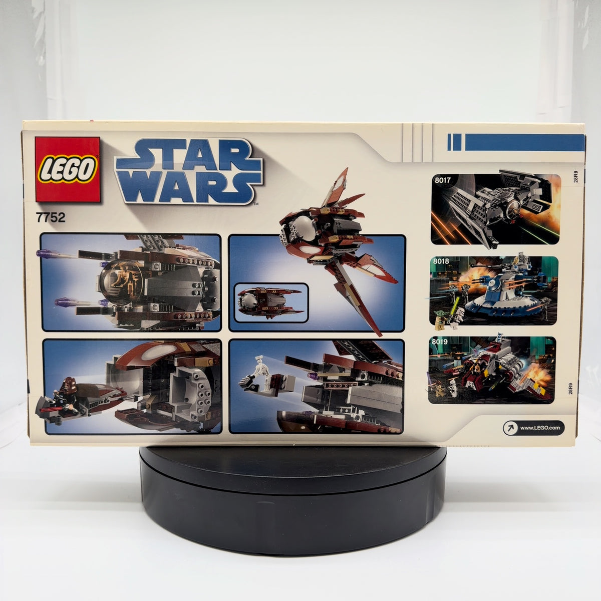 LEGO 7752 Star Wars Count Dooku's Solar Sailer (New Sealed In Box)