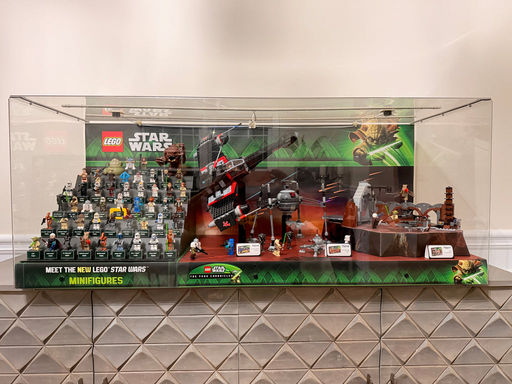 LEGO Star Wars Display Store The Yoda Chronicles (Extremely Rare)