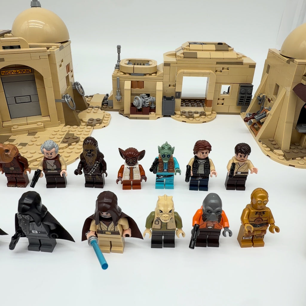 LEGO 75290 Star Wars Mos Eisley Cantina (100% Complete)