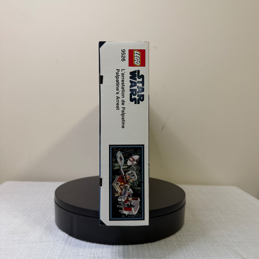 9526 (NISB) LEGO Star Wars Palpatine's Arrest