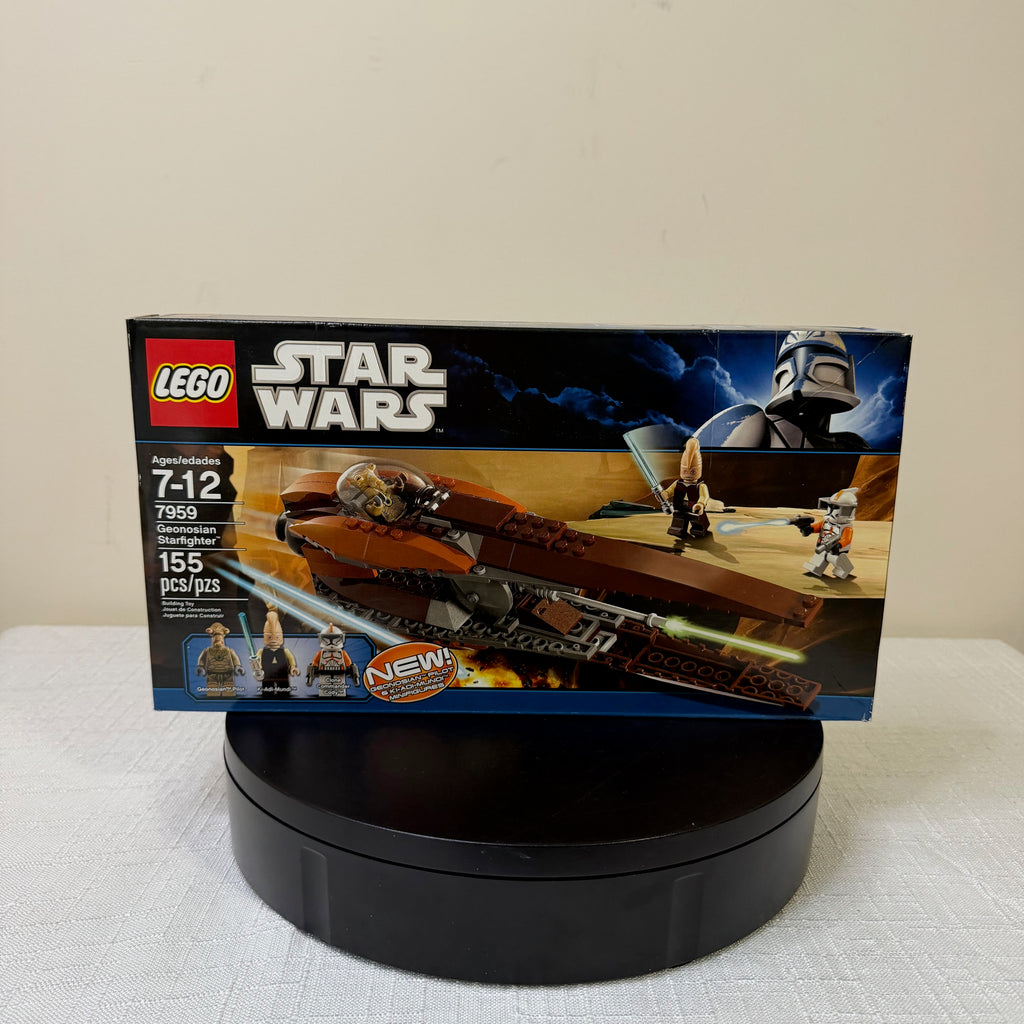 7959 (NISB) LEGO Star Wars The Clone Wars Geonosian Starfighter