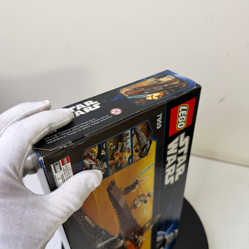 7959 (NISB) LEGO Star Wars The Clone Wars Geonosian Starfighter