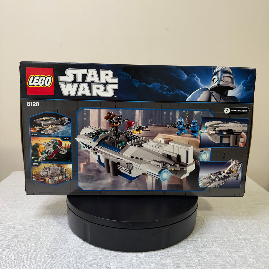 8128 (NISB) LEGO Star Wars The Clone Wars Cad Bane's Speeder