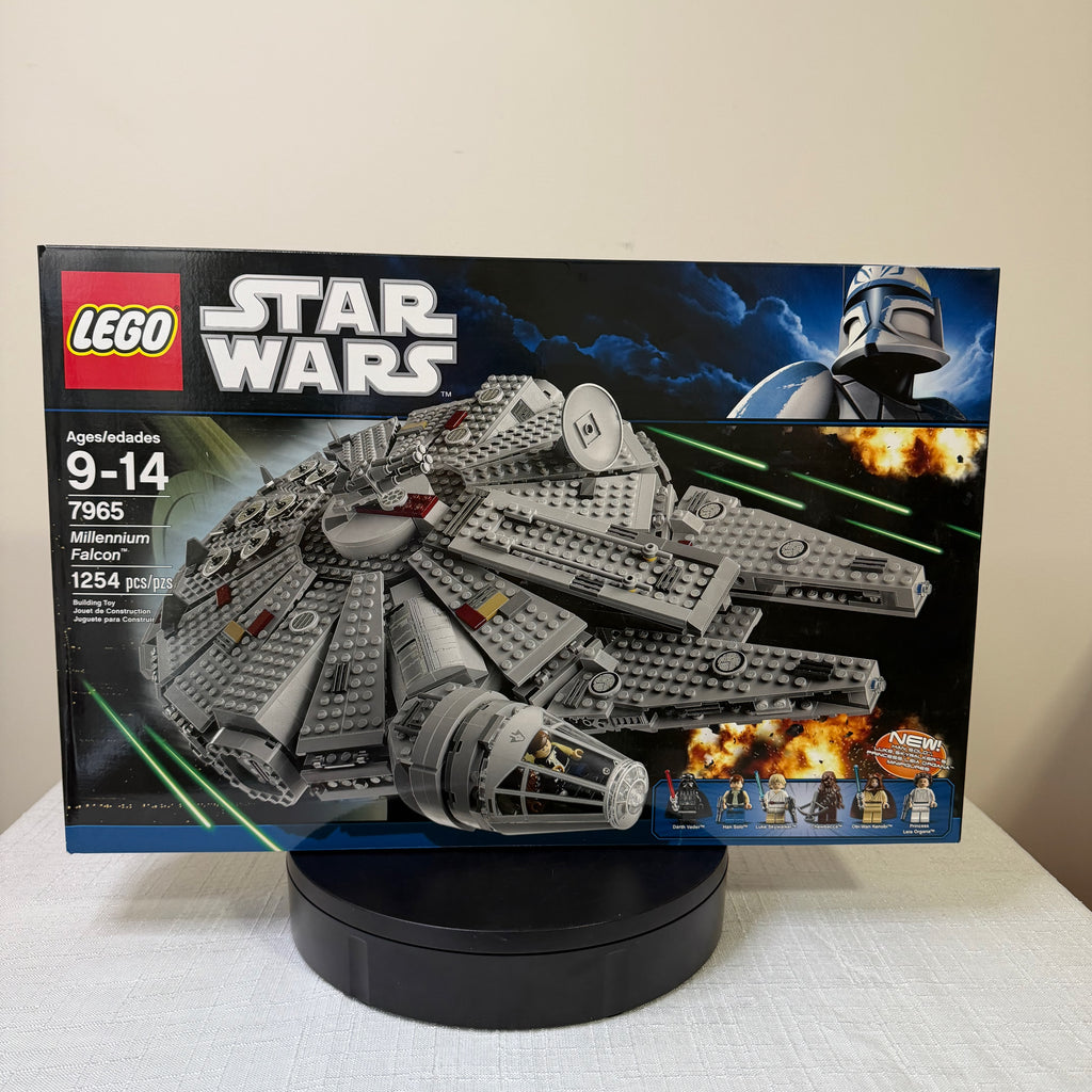 7965 (NISB) LEGO Star Wars Millennium Falcon