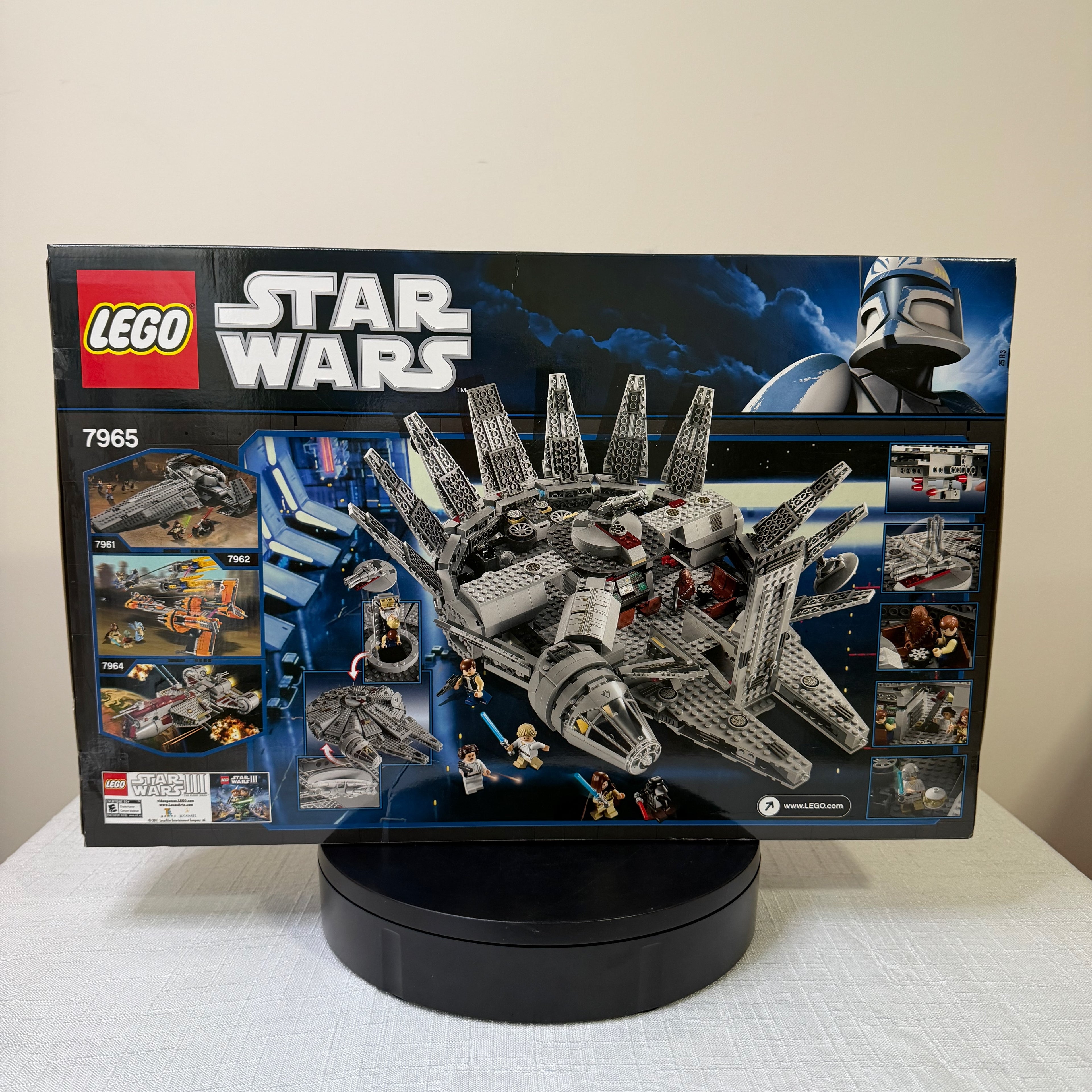 7965 (NISB) LEGO Star Wars Millennium Falcon