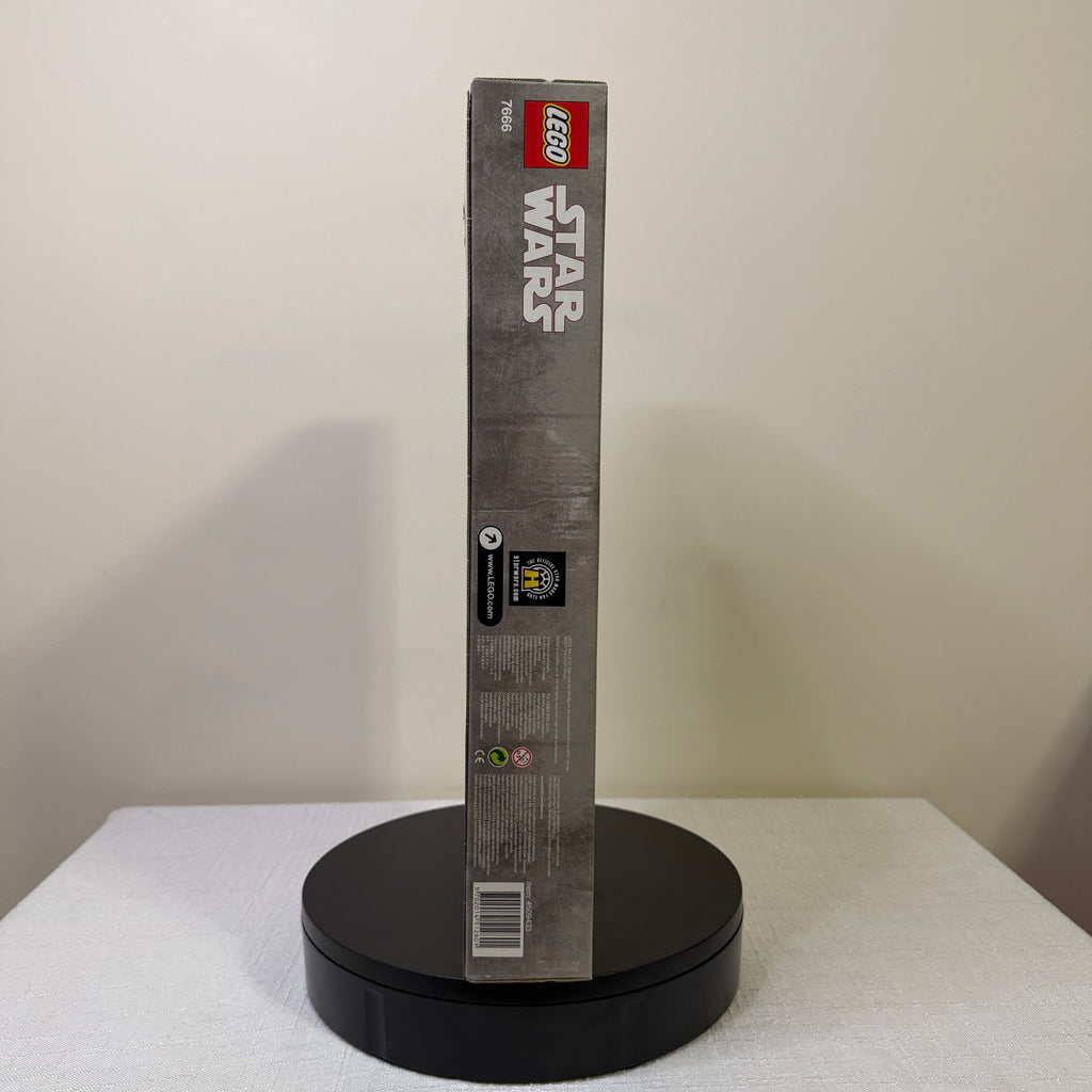 7666 (NISB) LEGO Star Wars Hoth Rebel Base