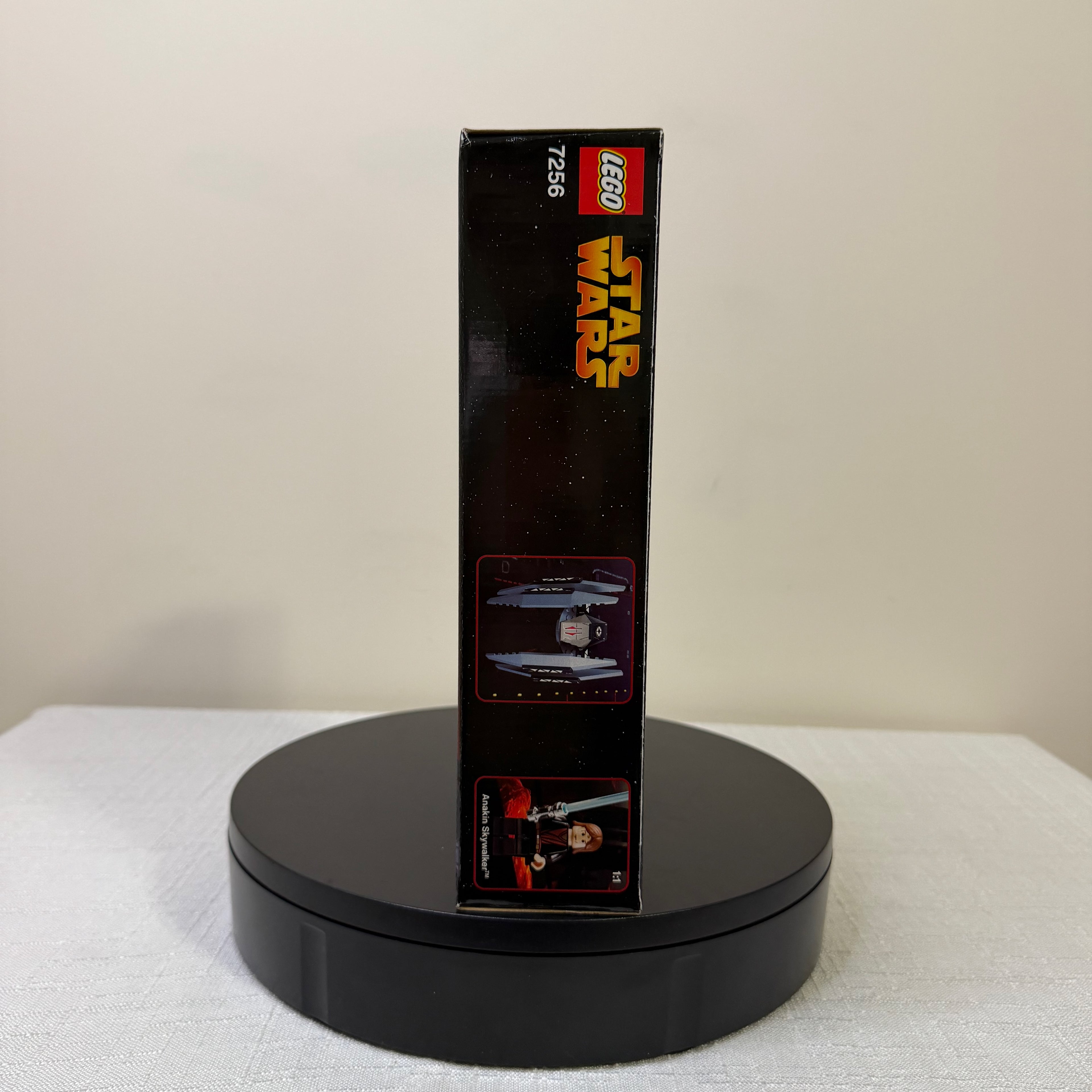 7256 (NISB) LEGO Star Wars Jedi Starfighter and Vulture Droid