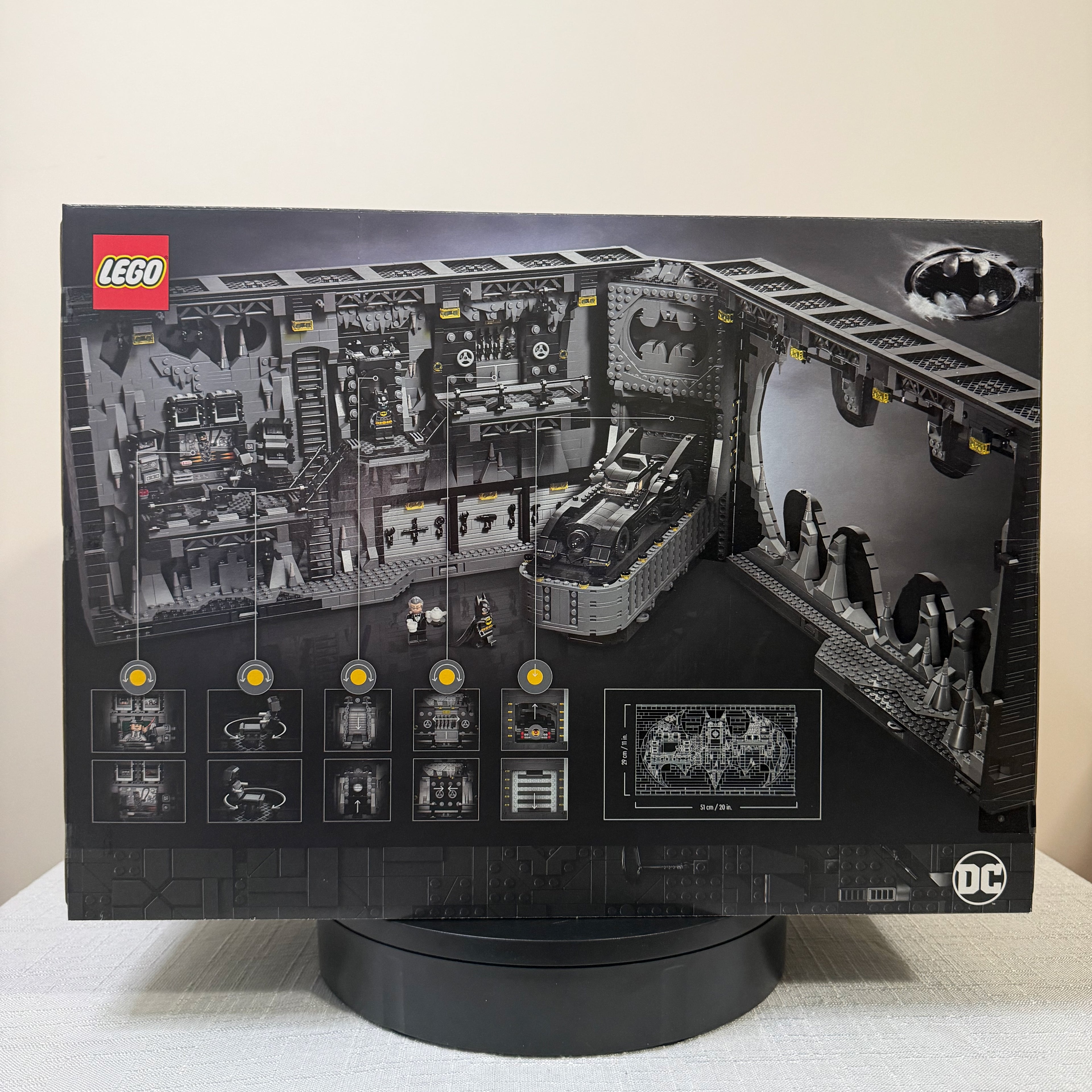 76252 (NISB) LEGO Batman Returns Batcave – Shadow Box