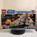 7676 (NISB) LEGO Star Wars The Clone Wars Republic Attack Gunship