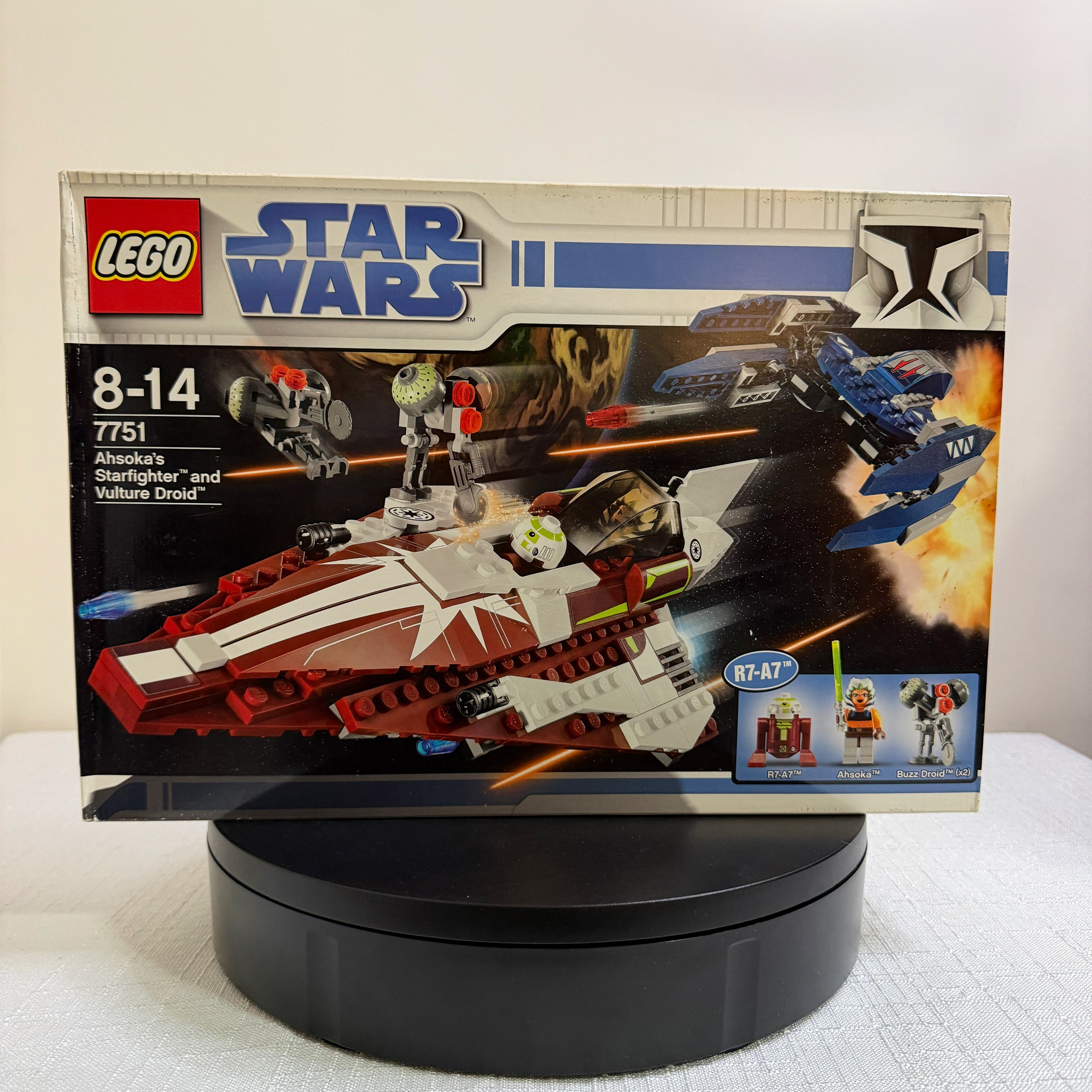 7751 (NISB) LEGO Star Wars The Clone Wars Ahsoka's Starfighter and Droids