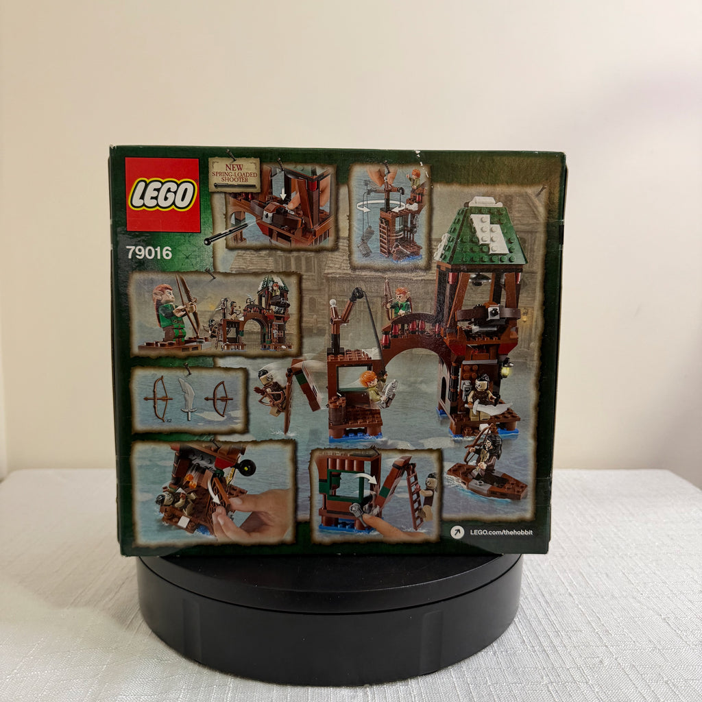79016 (NISB) LEGO The Hobbit The Battle of the Five Armies Attack on Lake-town