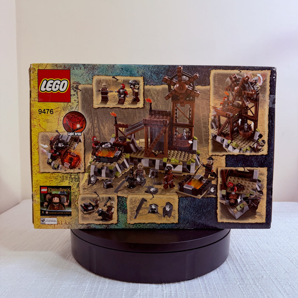 9476 (NISB) LEGO The Lord of the Rings The Fellowship of the Ring The Orc Forge