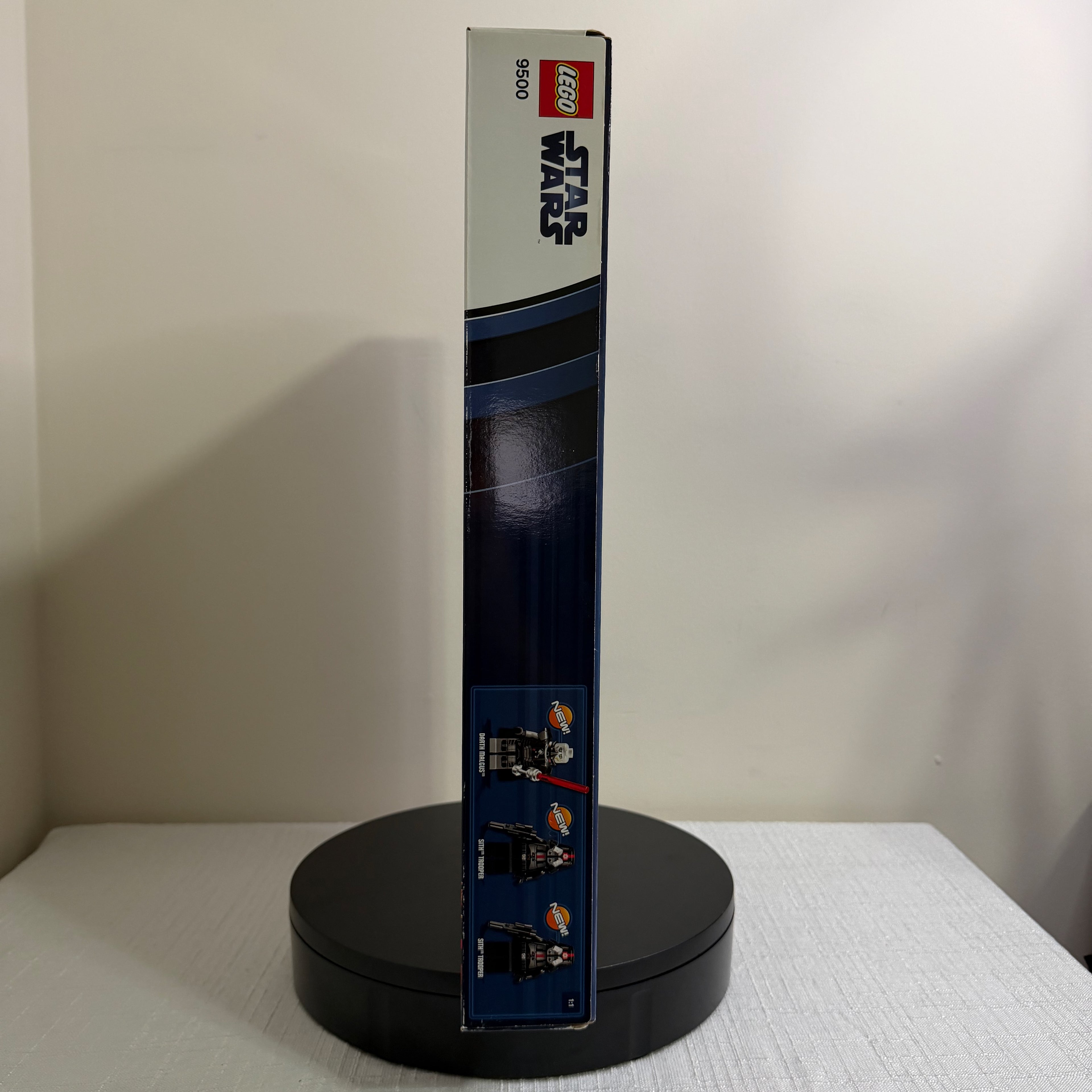 9500 (NISB) LEGO Star Wars The Old Republic Sith Fury-class Interceptor