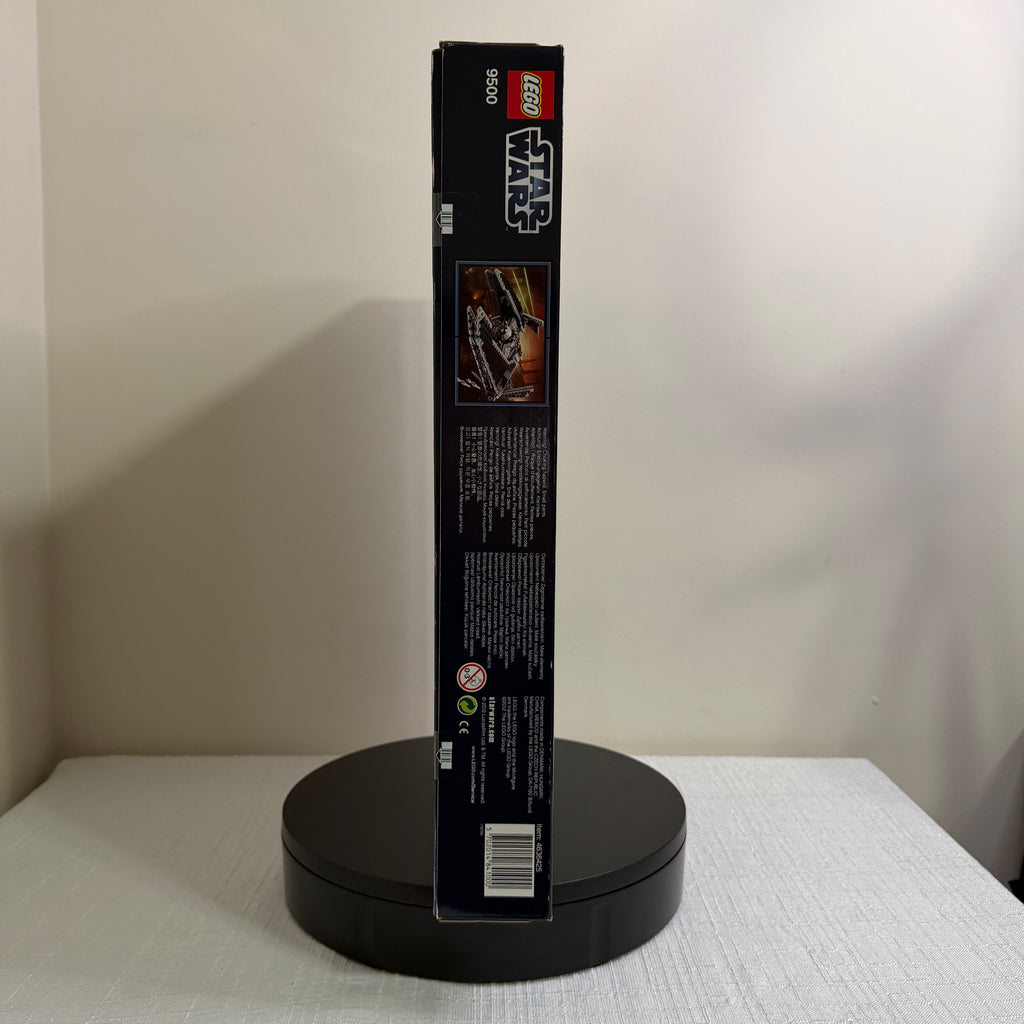 9500 (NISB) LEGO Star Wars The Old Republic Sith Fury-class Interceptor