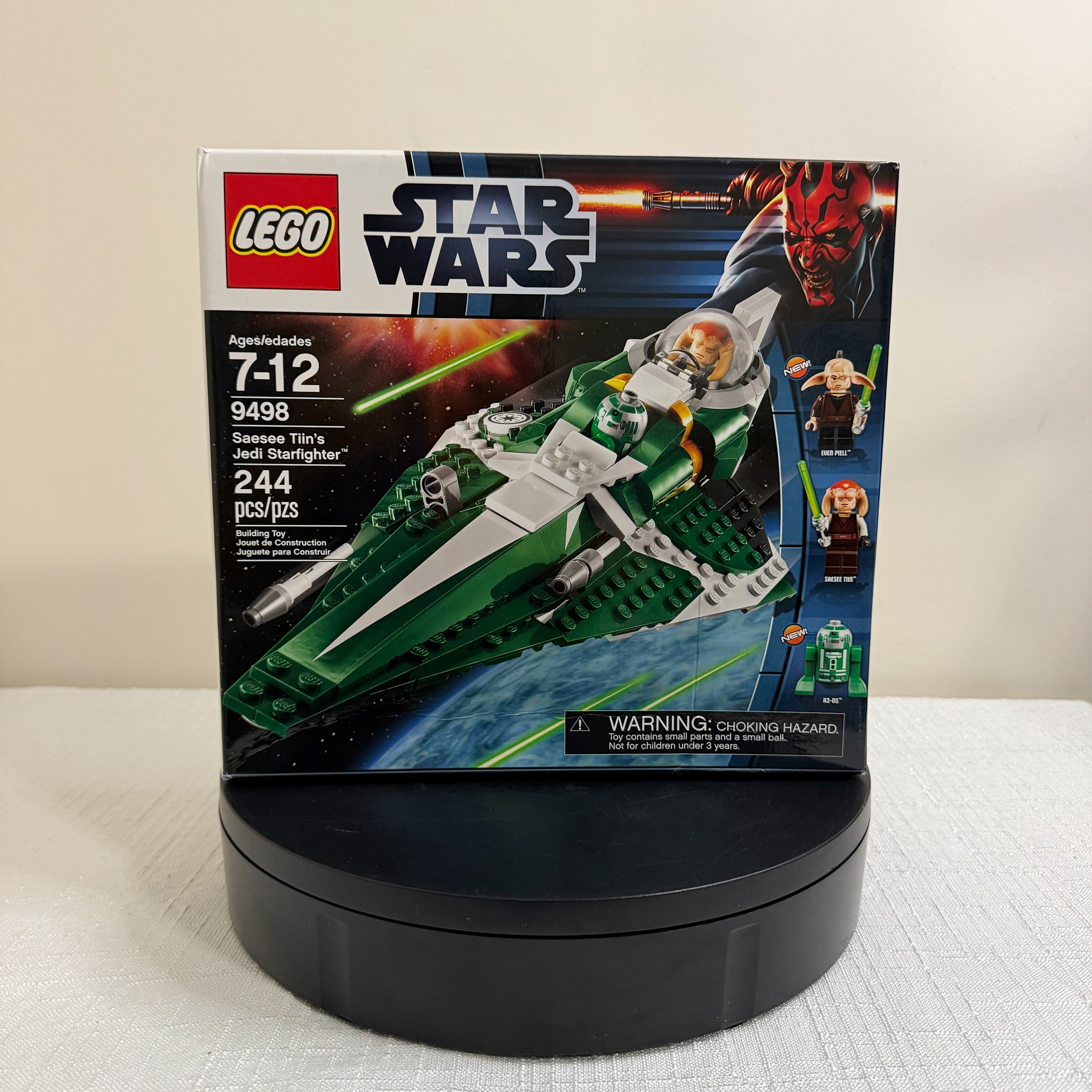 9498 (NISB) LEGO Star Wars The Clone Wars Saesee Tiin's Jedi Starfighter
