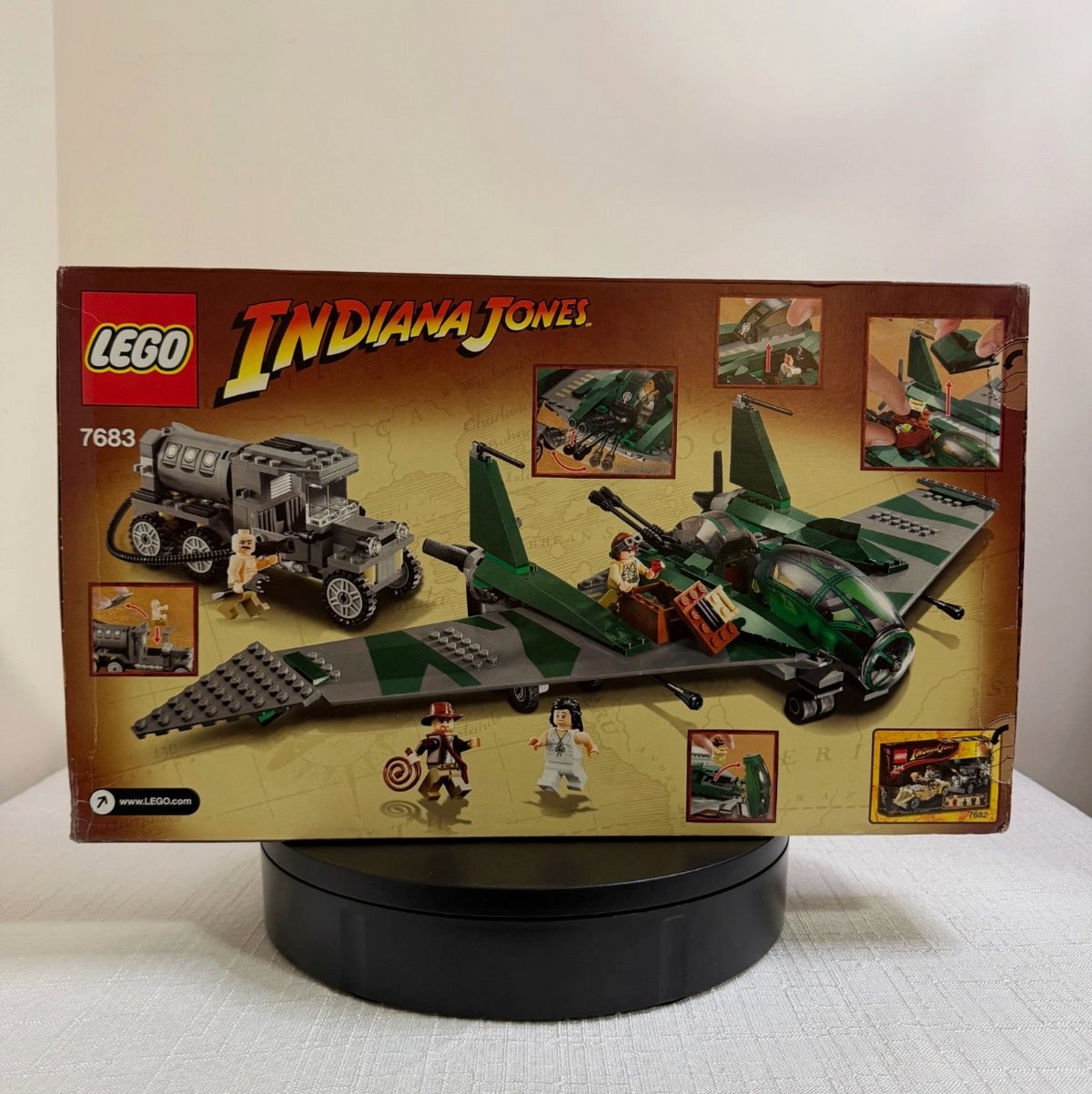 7683 (NISB) LEGO Indiana Jones Raiders of the Lost Ark Fight on the Flying Wing