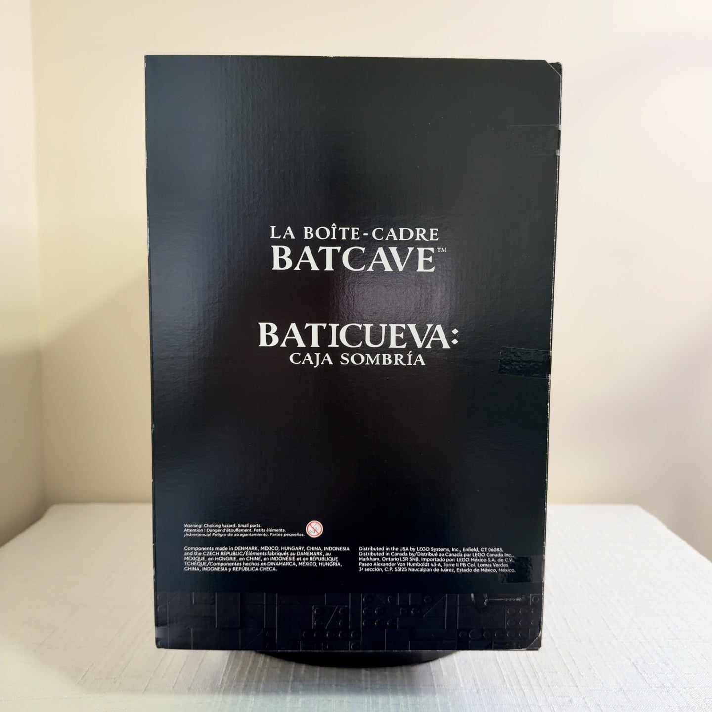 LEGO 76252 DC Comics Super Heroes Batcave – Shadow Box (New Sealed In Box)