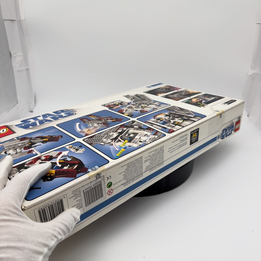 LEGO 8019 Star Wars The Clone Wars Republic Attack Shuttle (New Sealed In Box)