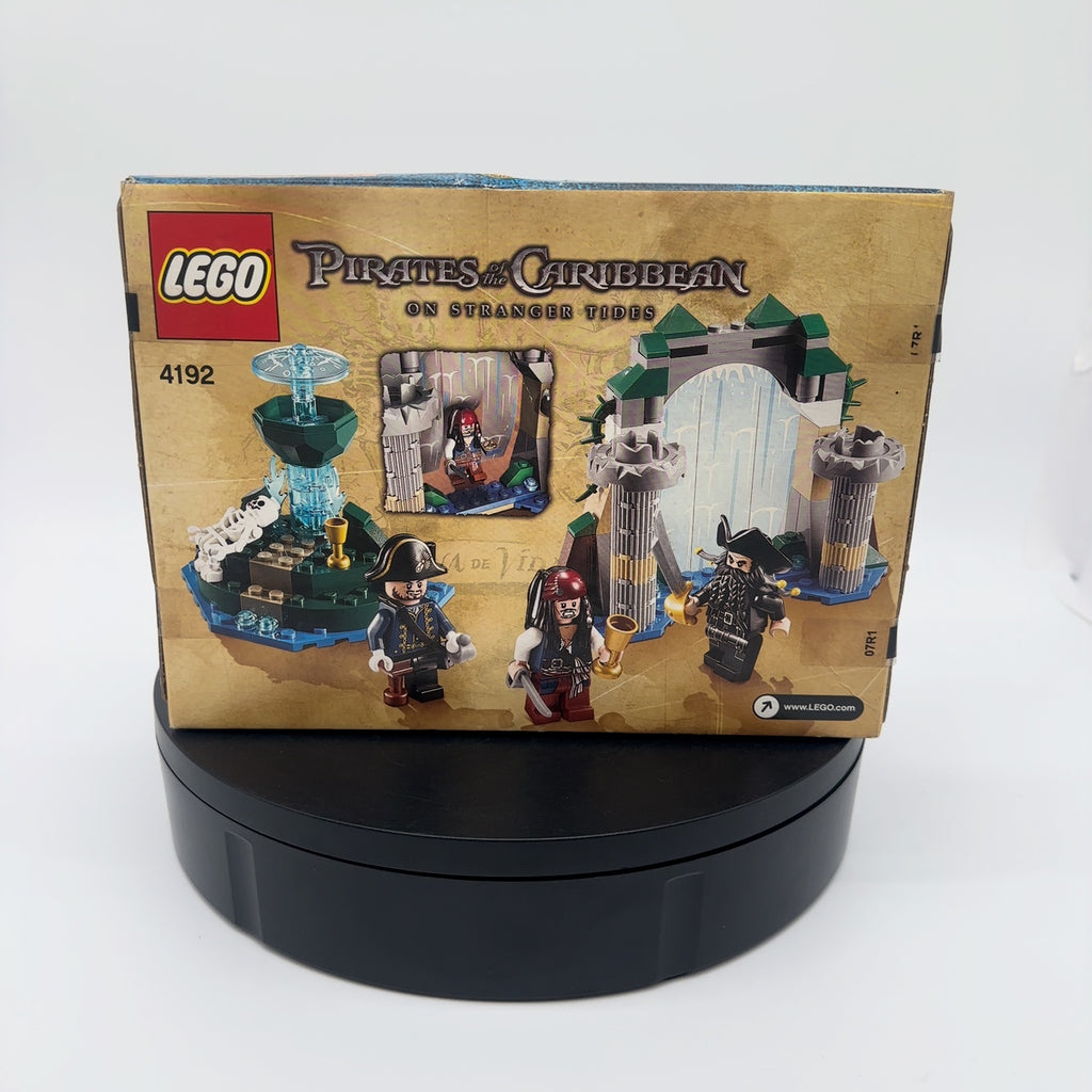 LEGO 4192 Pirates of the Caribbean On Stranger Tides Fountain of Youth (New Seal