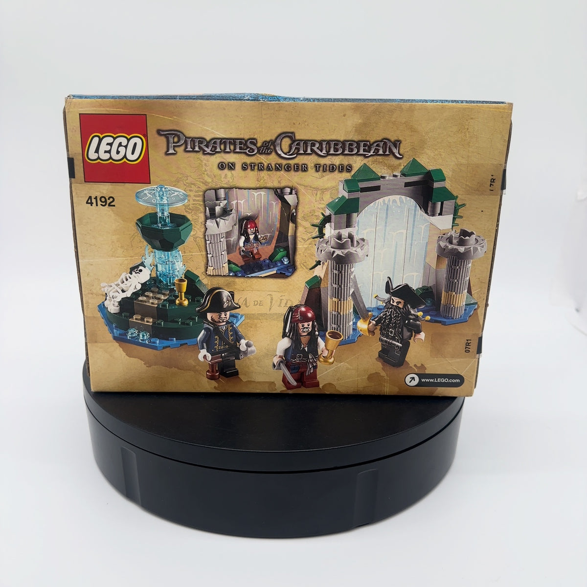 LEGO 4192 Pirates of the Caribbean On Stranger Tides Fountain of Youth (New Seal