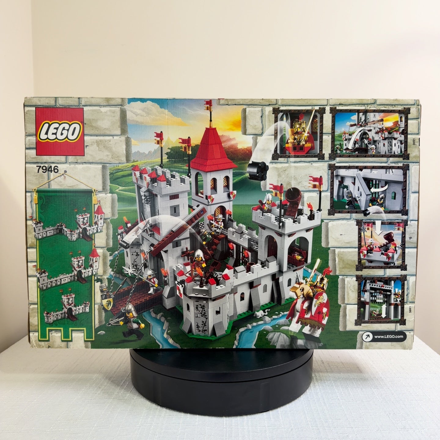LEGO 7946 Castle King's Castle (New Sealed In Box)