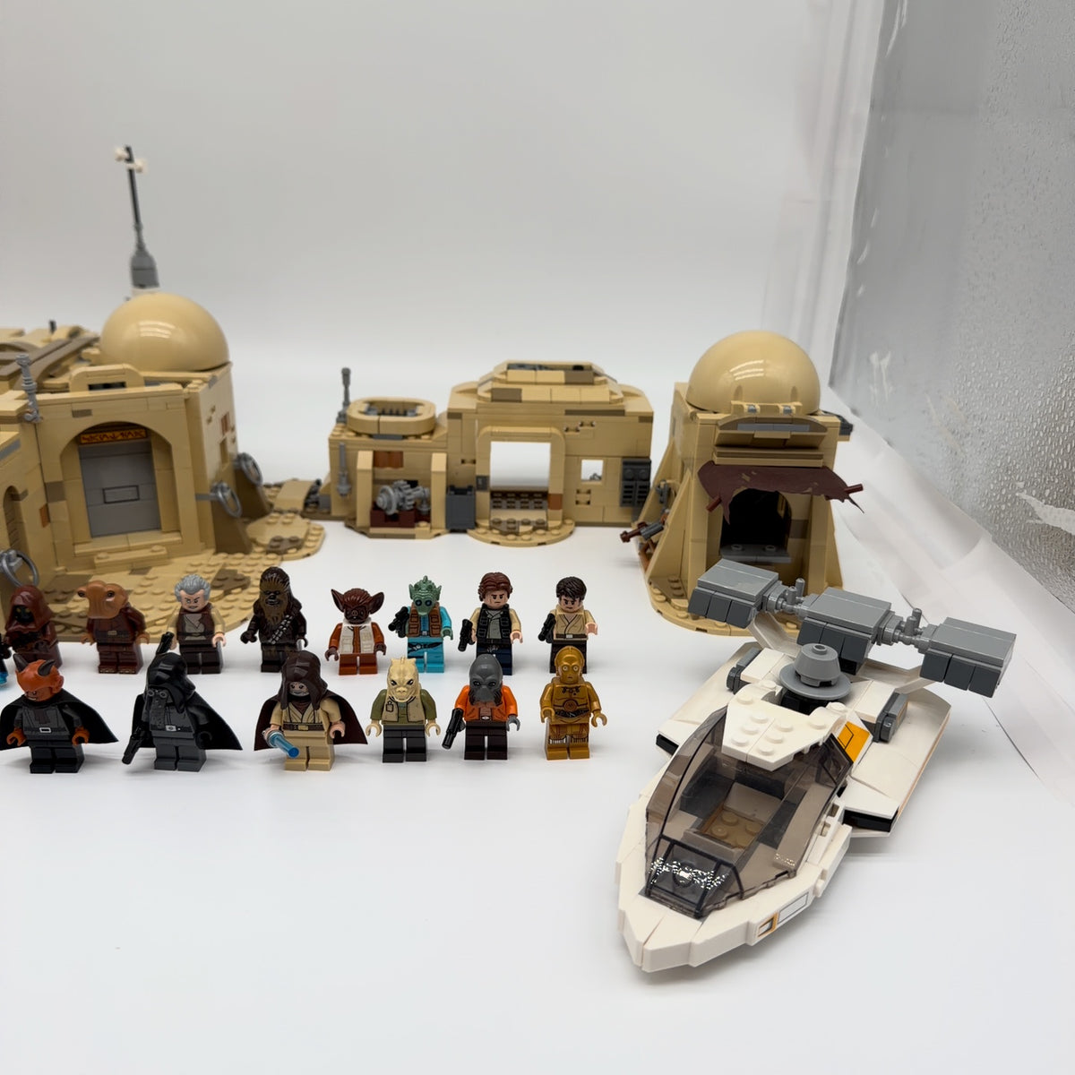 LEGO 75290 Star Wars Mos Eisley Cantina (100% Complete)