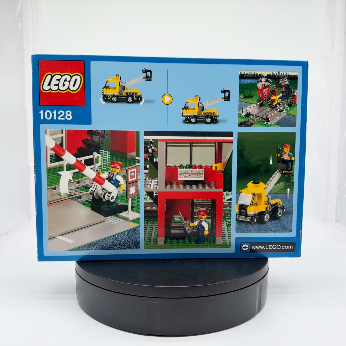 LEGO 10128 World City Trains Train Level Crossing (New Sealed In Box)